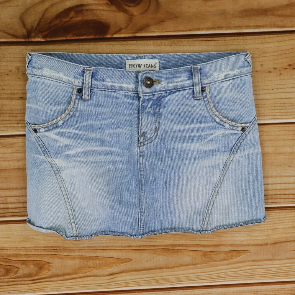 How Jeans Mini Denim Skirt Womens Sz M Blue Light Wash Cotton Distressed Pockets